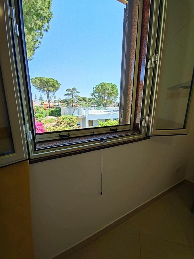 Appartamenti In Villa Polimnia Fontane Bianche Exterior foto